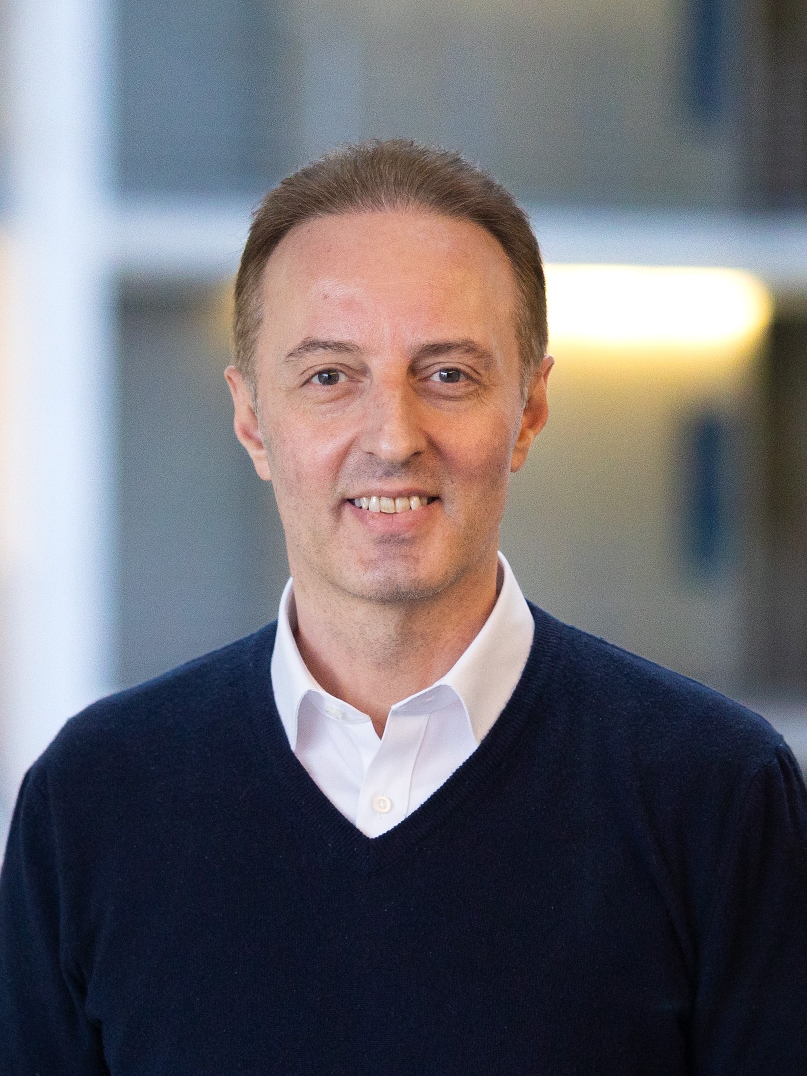 Portrait MdB Karaahmetoglu Foto Knab g